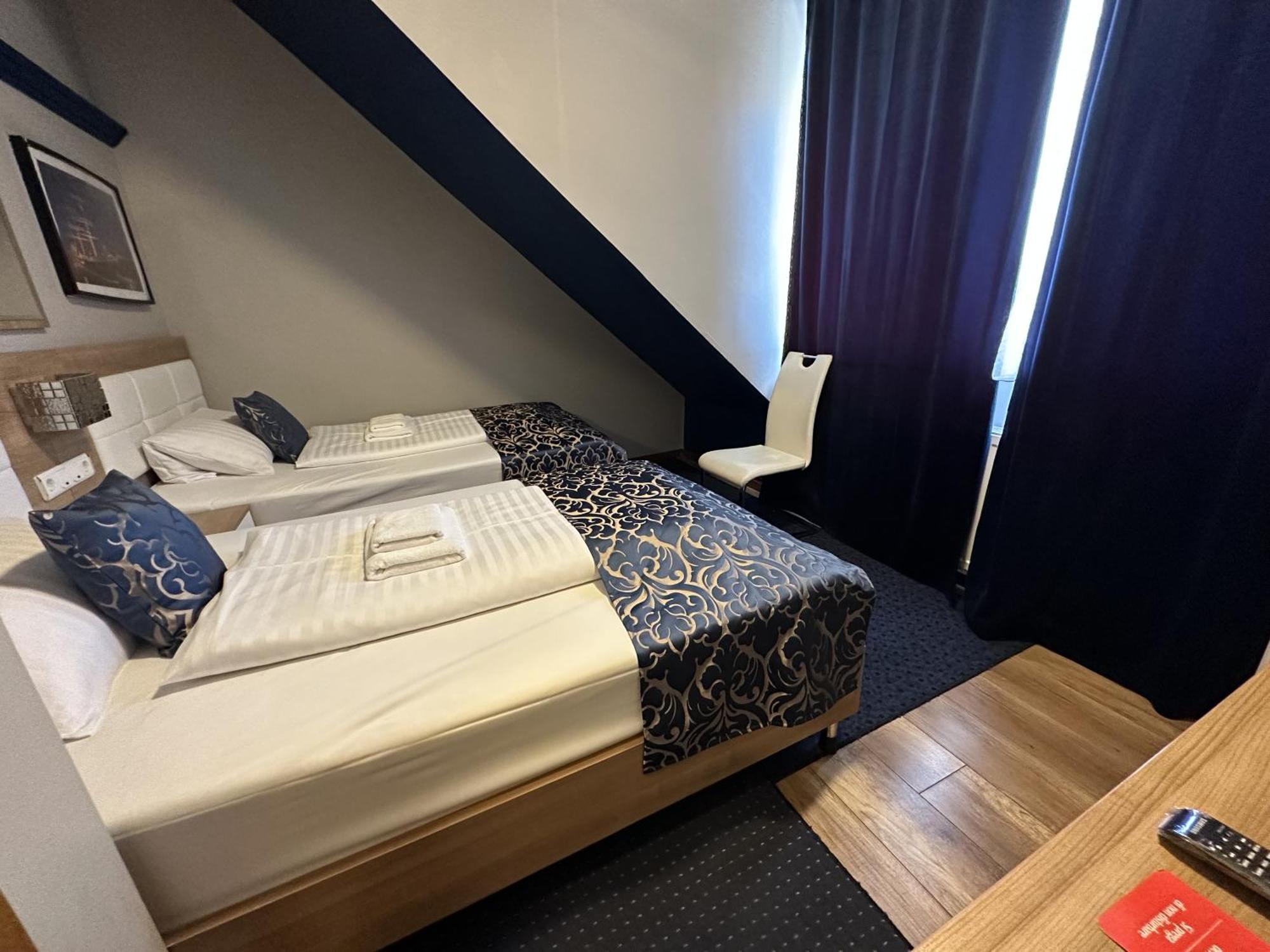 C&S Hotel Pinneberg Εξωτερικό φωτογραφία
